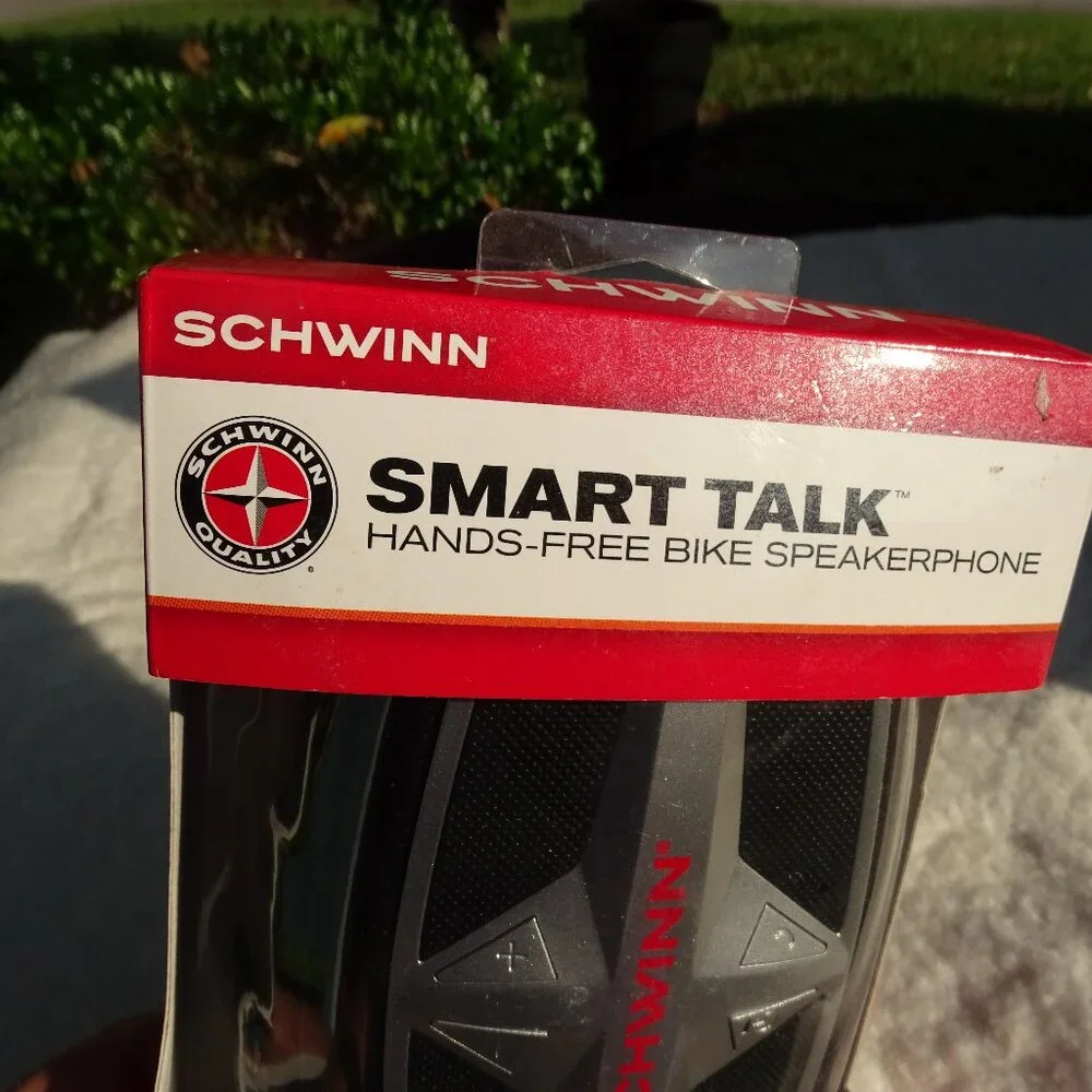 Schwinn Smart Talk Hand-Free Bike Speakerphone NIB